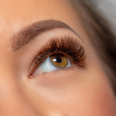 Can you use Oil cleansers with Eyelash Extensions?